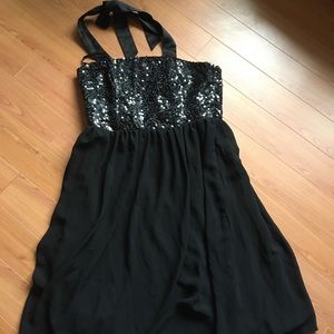[SOLD] Black Sequined Party Dress from H&M